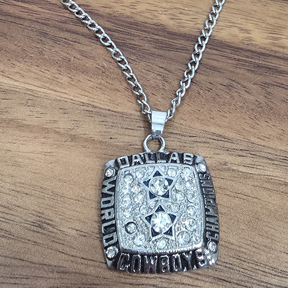 Dallas Cowboys 1977 Championship Pendant Necklace Silver‎ Superbowl